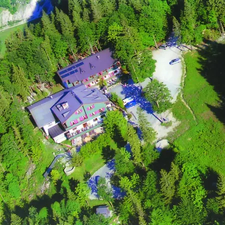 Hochberghaus Szálloda 3*